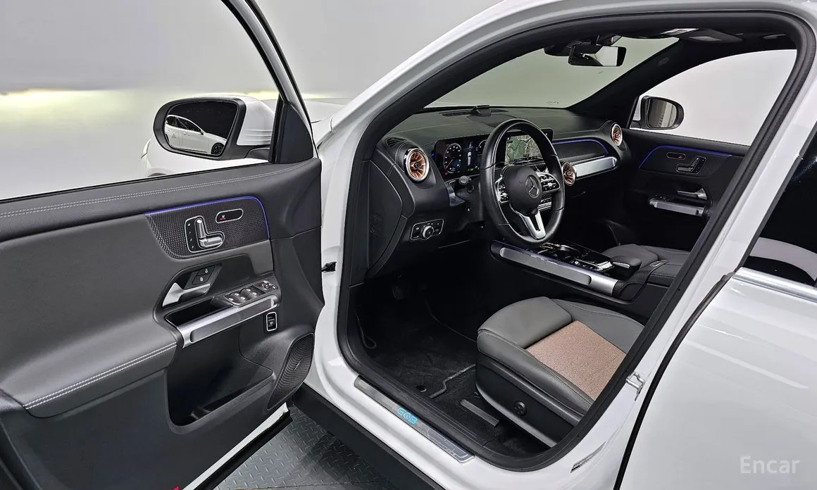 Фото 11 - Mercedes-Benz EQB