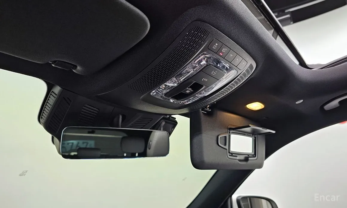 Фото 20 - Mercedes-Benz EQB