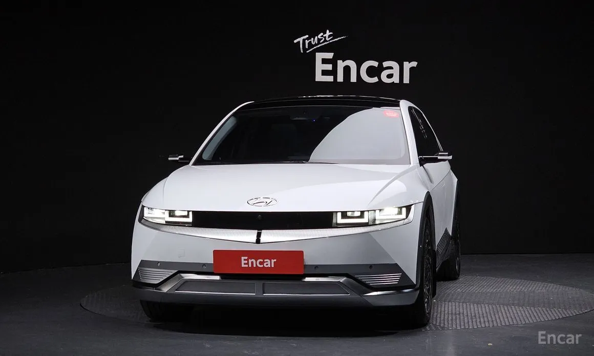 Фото 3 - Hyundai Ioniq 5