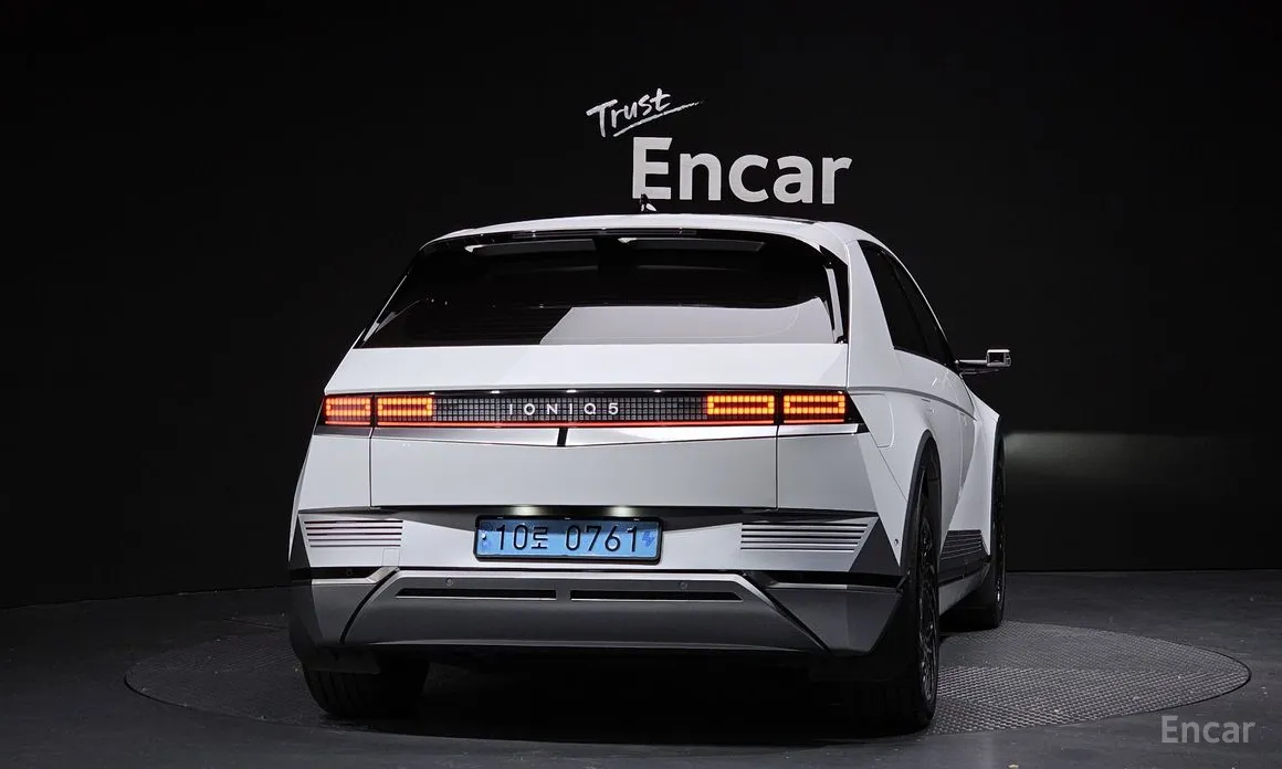 Фото 4 - Hyundai Ioniq 5