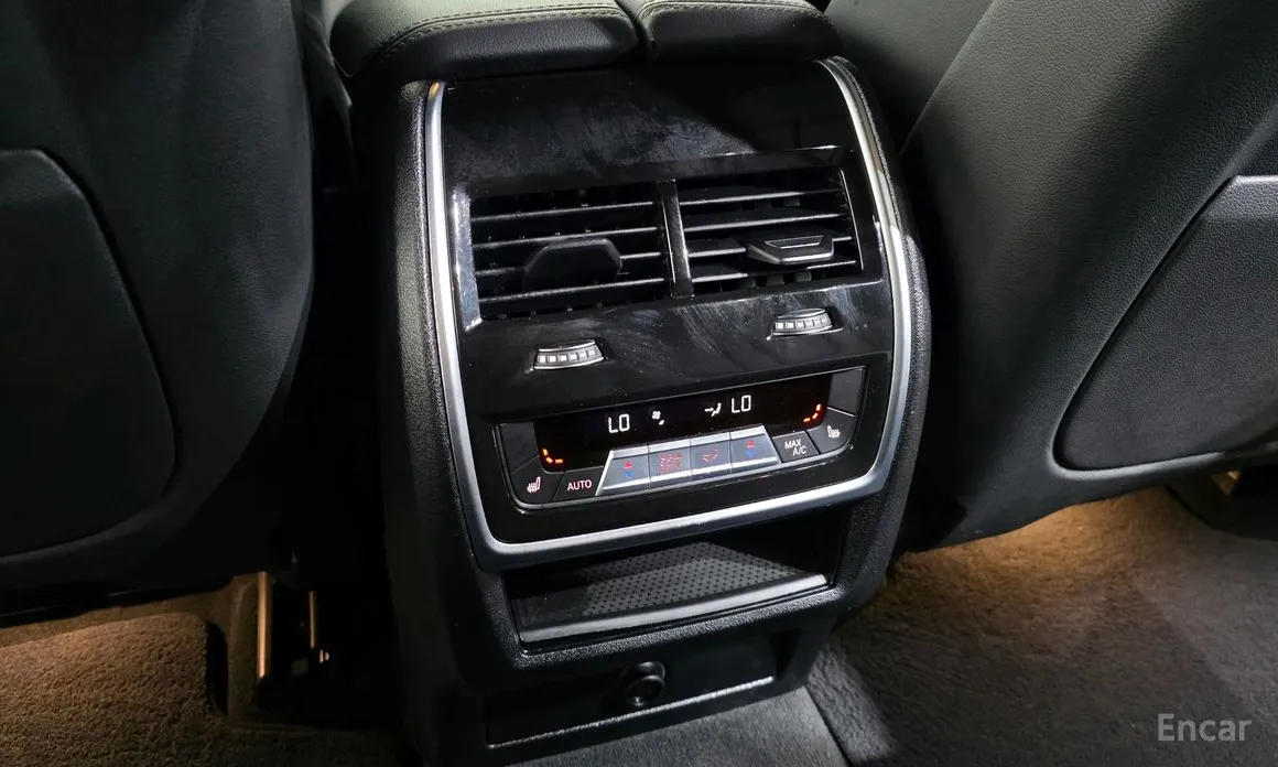 Фото 19 - BMW X5