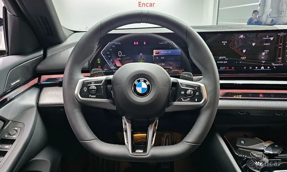 Фото 13 - BMW 5 Series