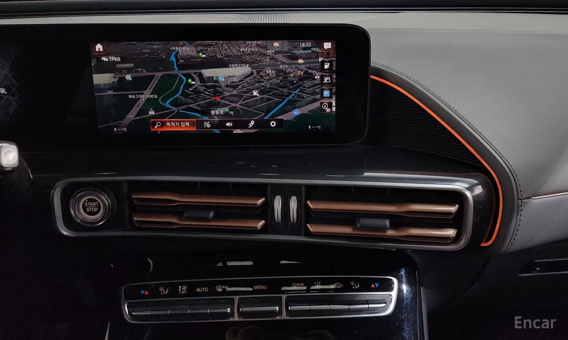 Фото 14 - Mercedes-Benz EQC