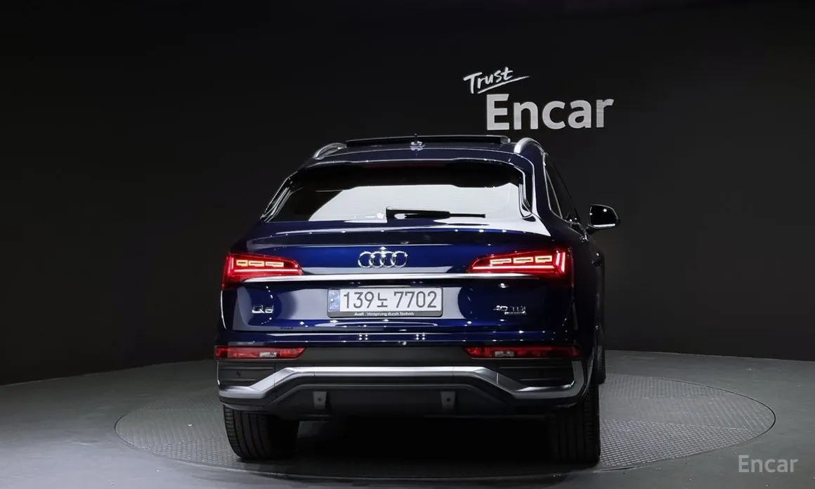 Фото 4 - Audi Q5