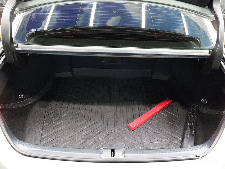 Фото 5 - Lexus ES