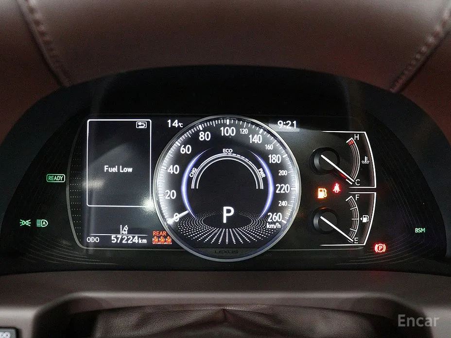 Фото 6 - Lexus ES