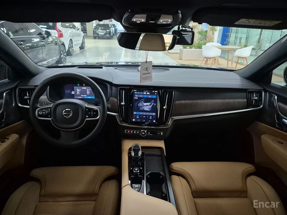 Фото 7 - Volvo S90