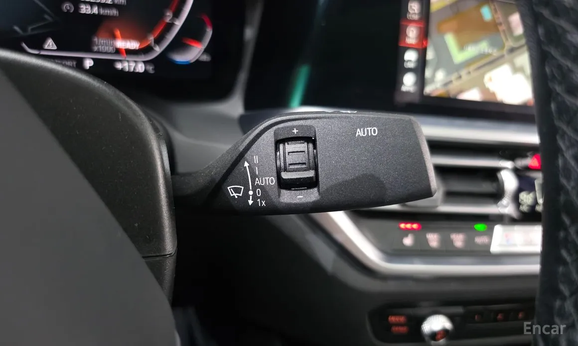 Фото 19 - BMW 3 Series