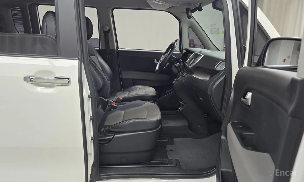 Фото 11 - Kia Ray