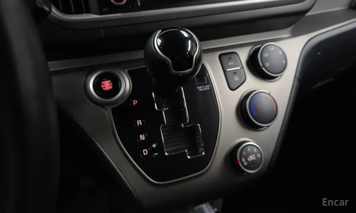 Фото 9 - Kia Ray