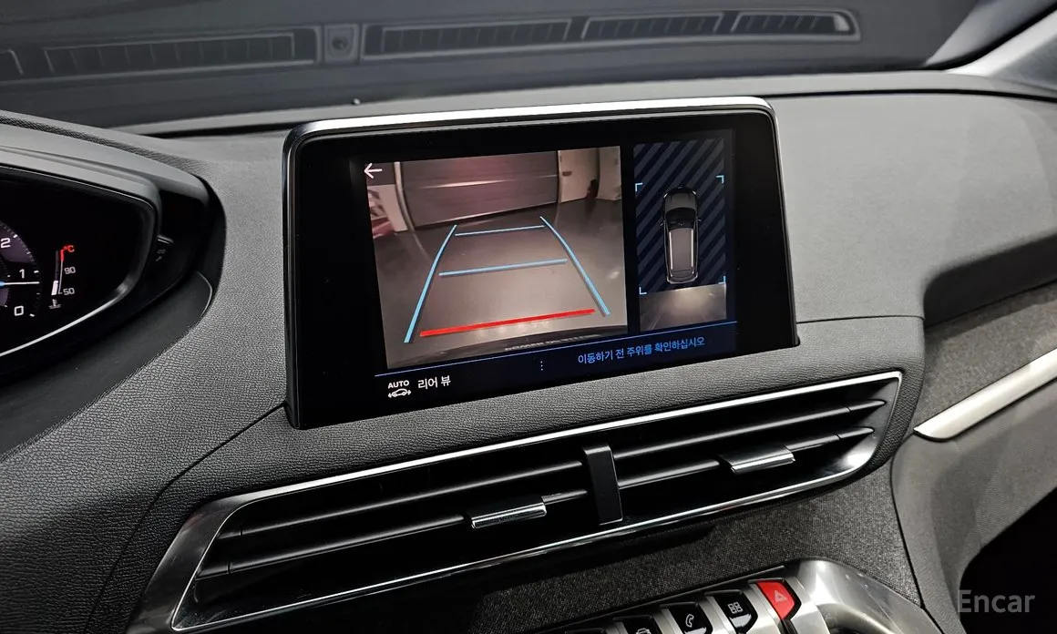 Фото 16 - Peugeot 3008