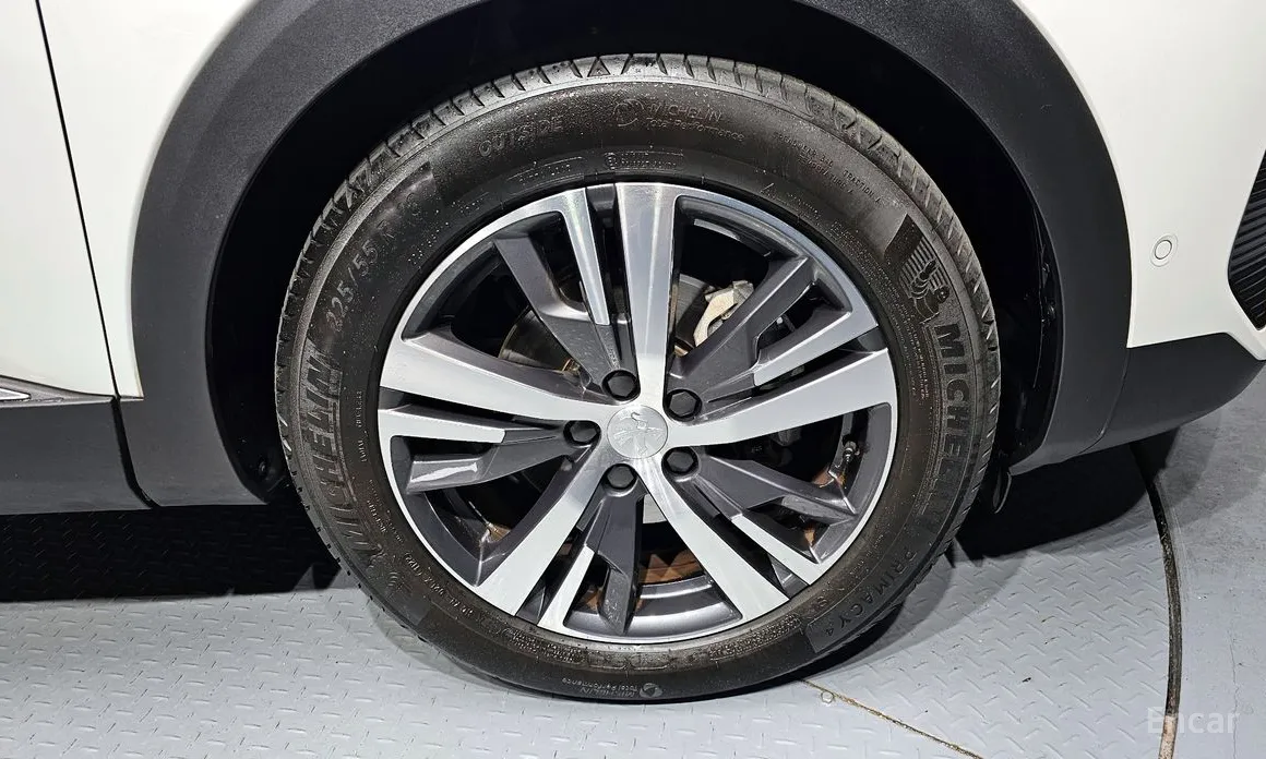 Фото 5 - Peugeot 3008