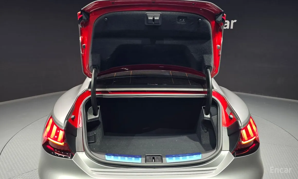 Фото 20 - Audi e-tron GT