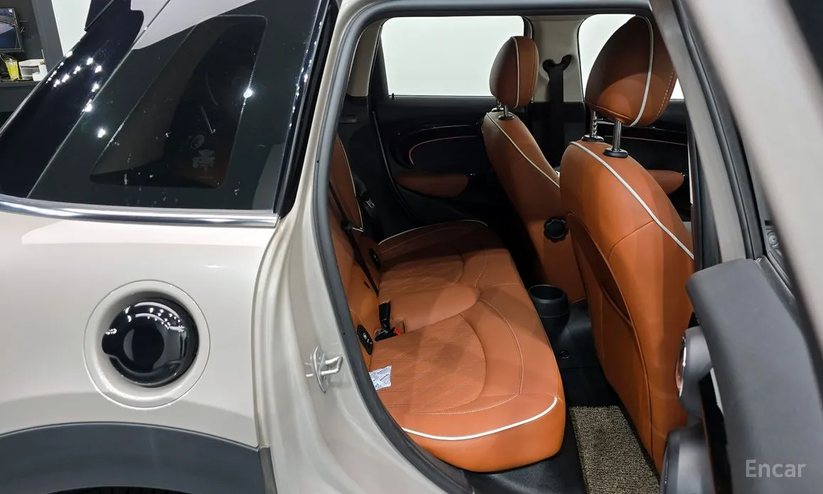 Фото 12 - Mini Cooper