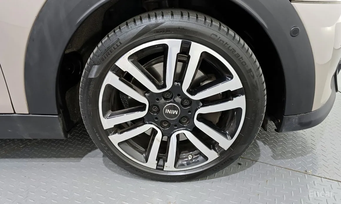 Фото 5 - Mini Cooper