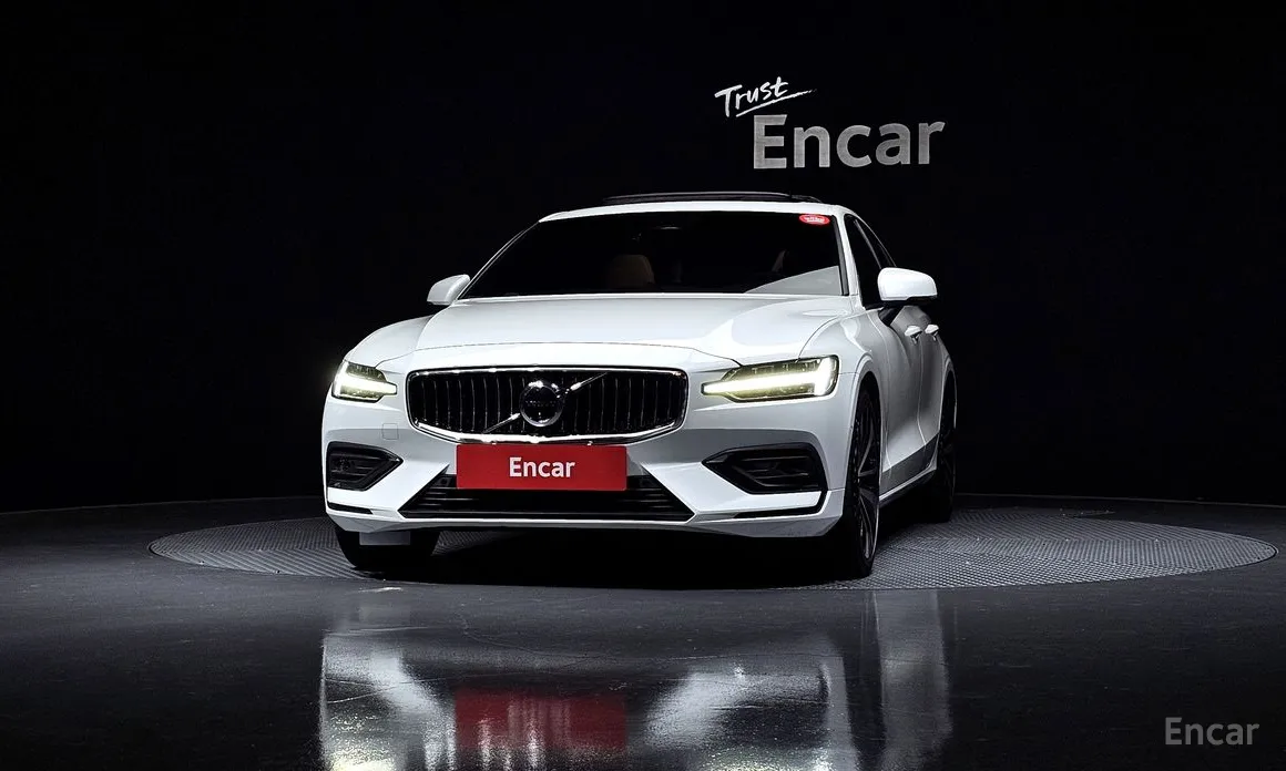 Фото 3 - Volvo S60