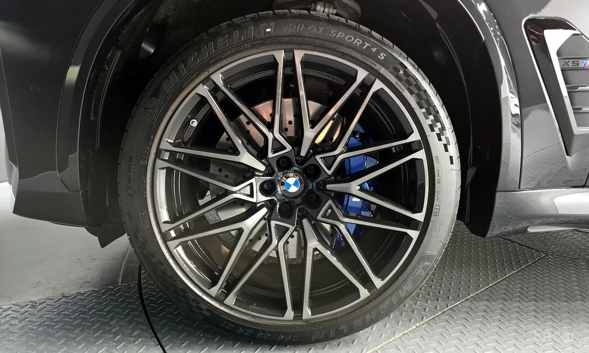 Фото 5 - BMW X5 M
