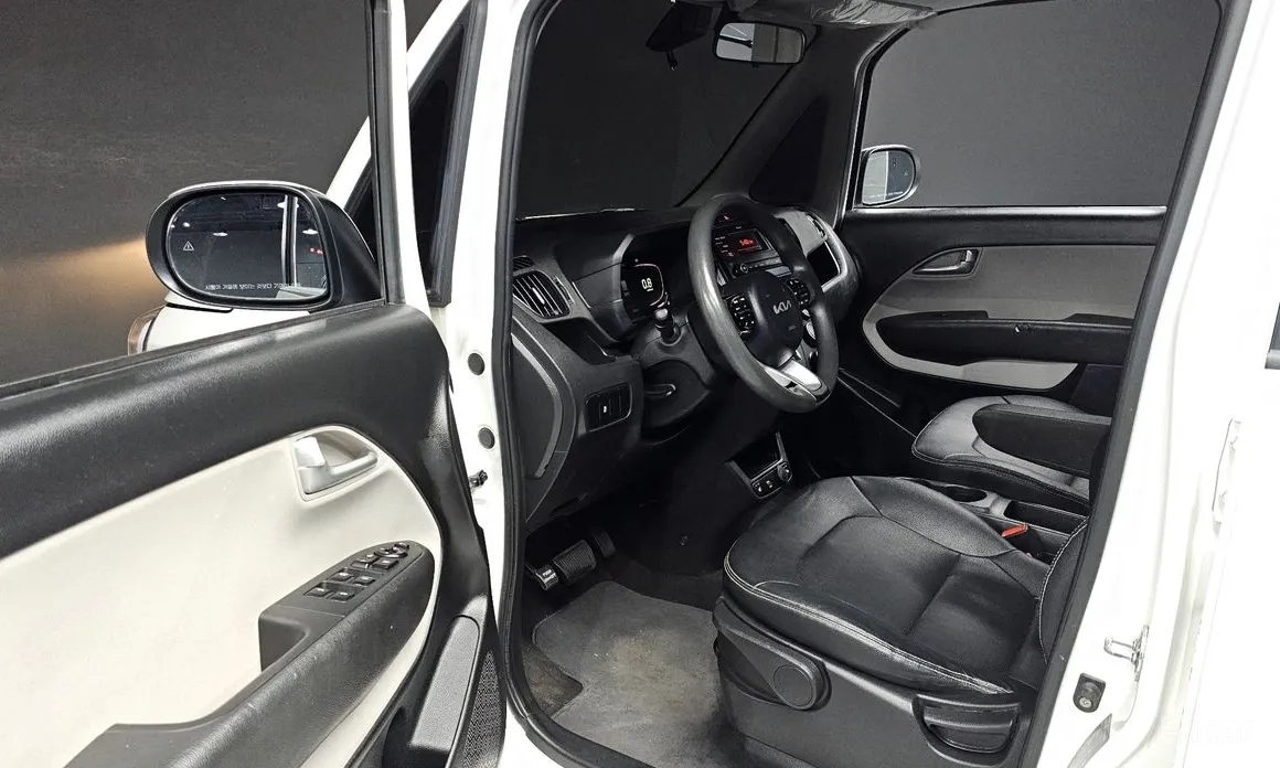 Фото 10 - Kia Ray