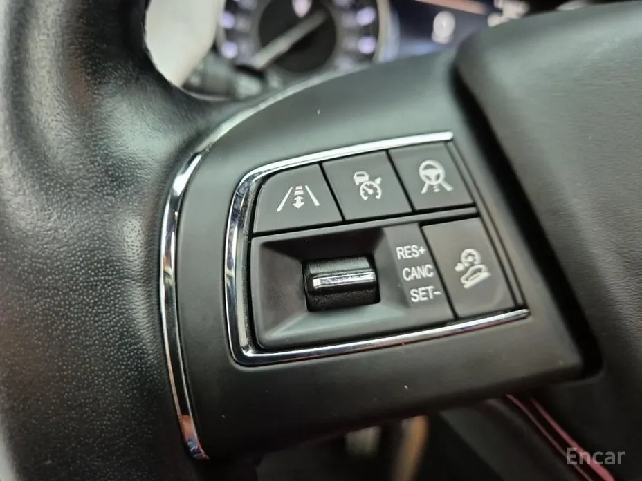 Фото 16 - Maserati Levante