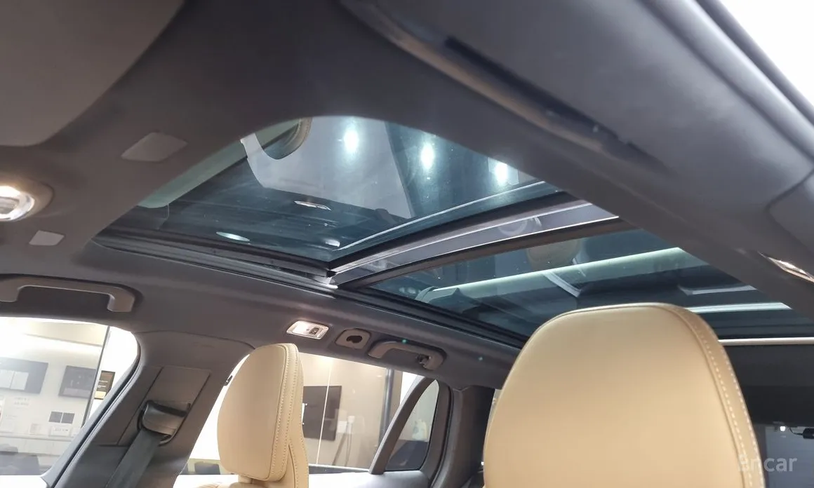 Фото 19 - Volvo V60