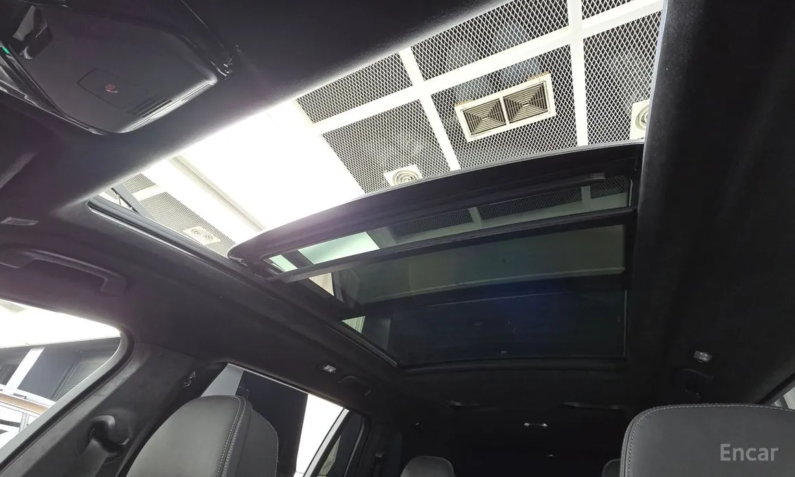 Фото 18 - BMW X7