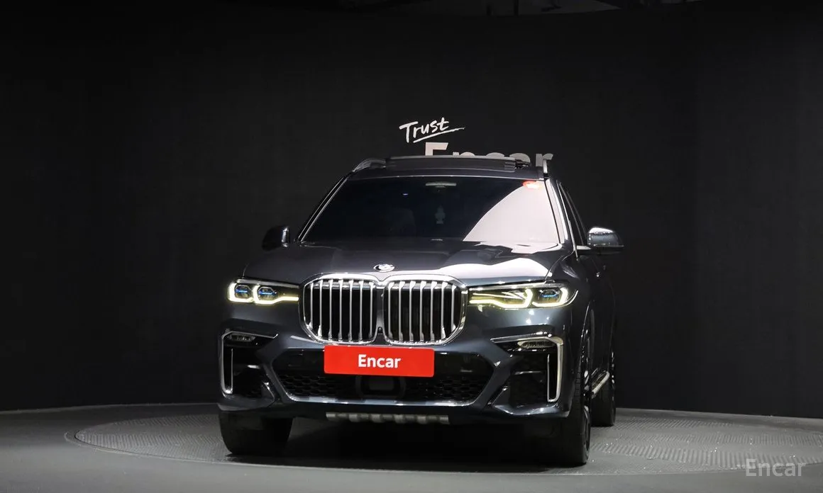 Фото 3 - BMW X7