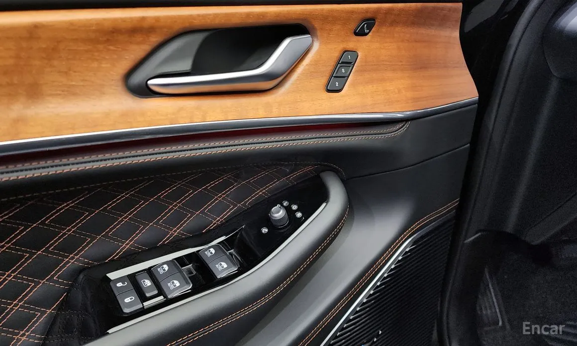 Фото 13 - Jeep Cherokee