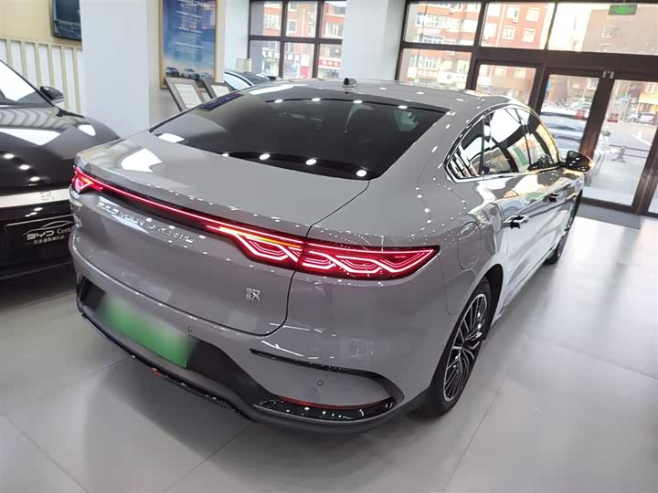 Фото 7 - BYD Han