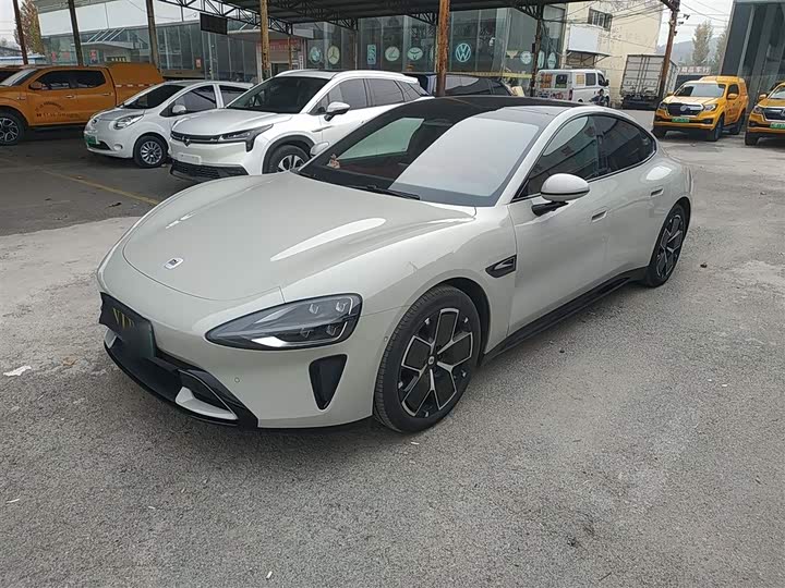 Фото 1 - Xiaomi SU7