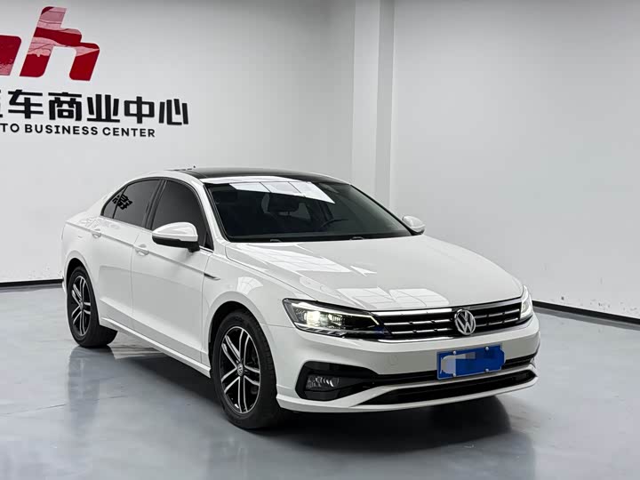 Фото 3 - Volkswagen Lamando L