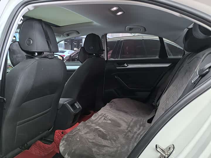 Фото 8 - Volkswagen Lamando L