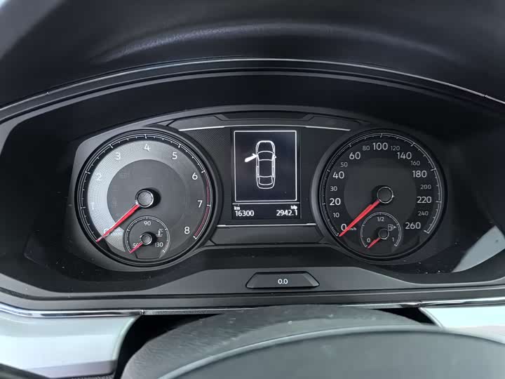 Фото 9 - Volkswagen Lamando L