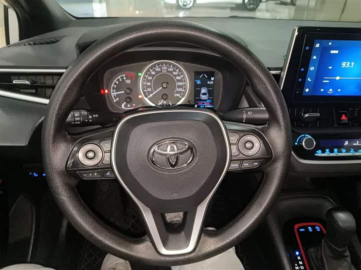 Фото 11 - Toyota Levin