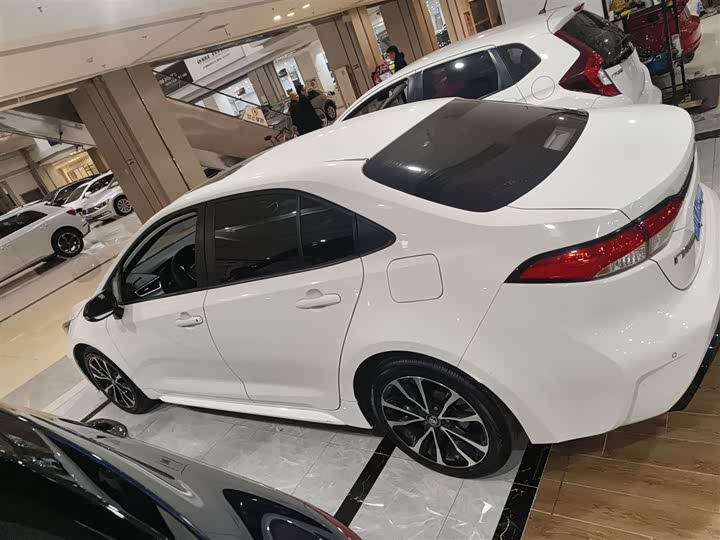 Фото 5 - Toyota Levin