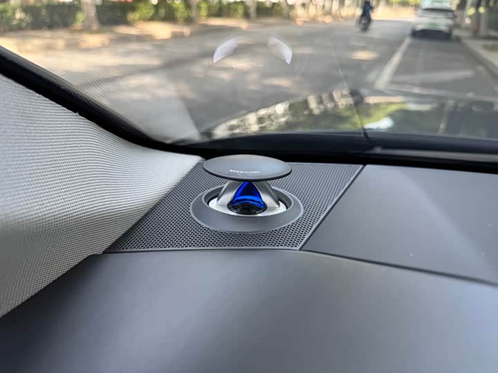 Фото 10 - Audi A6