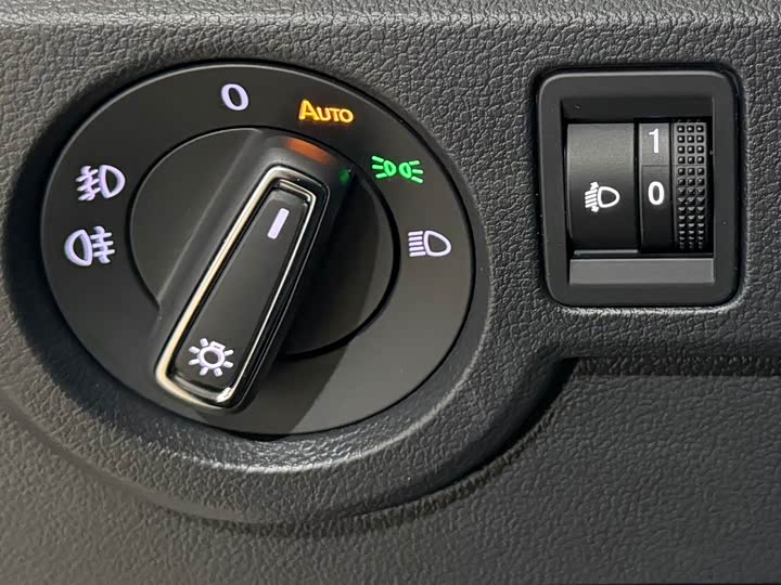 Фото 15 - Volkswagen Tacqua