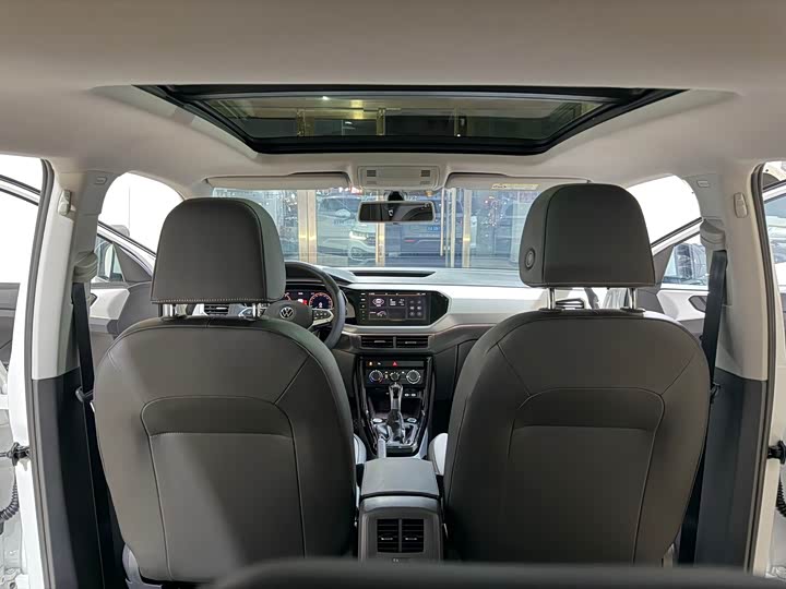 Фото 18 - Volkswagen Tacqua