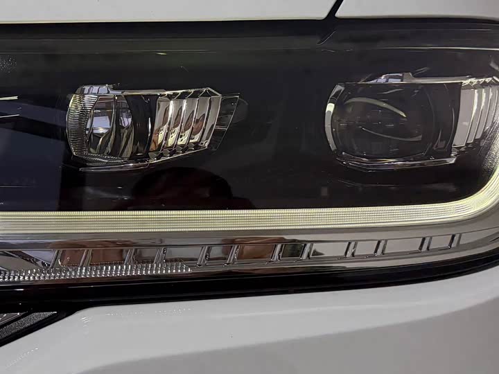 Фото 23 - Volkswagen Tacqua