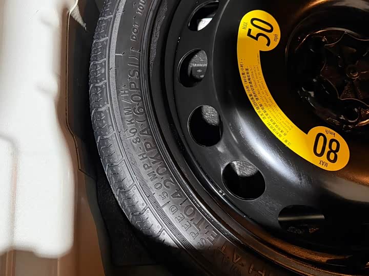 Фото 27 - Volkswagen Tacqua