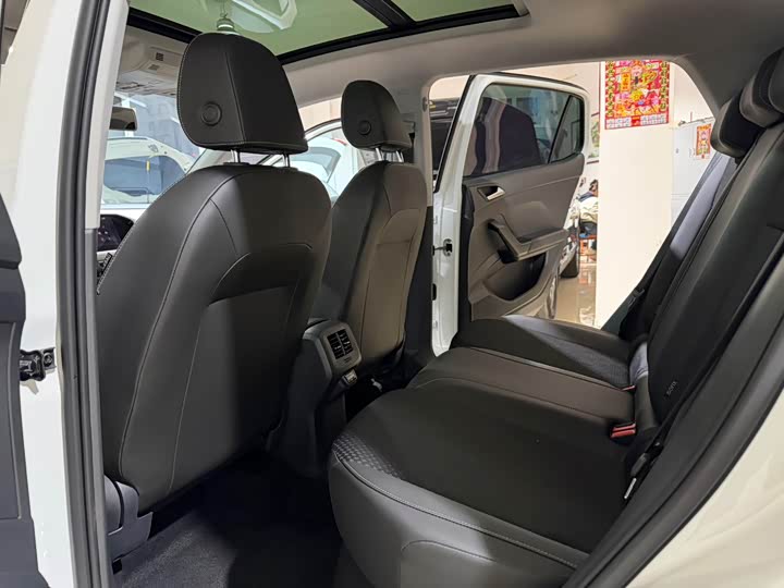 Фото 9 - Volkswagen Tacqua