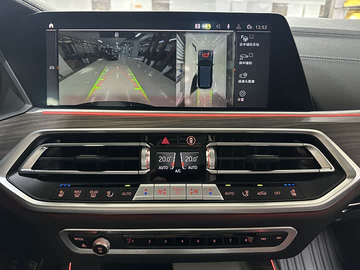 Фото 16 - BMW X5