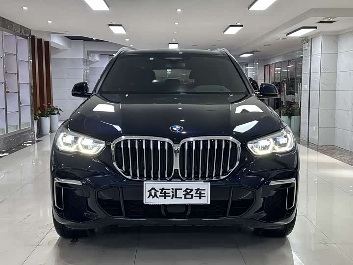 Фото 2 - BMW X5