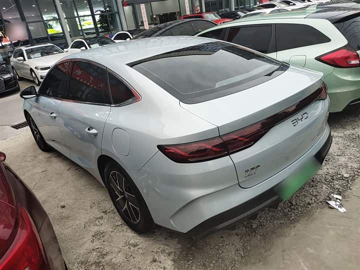 Фото 5 - BYD Qin L