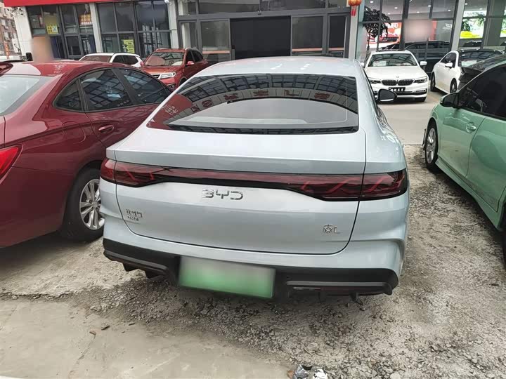 Фото 6 - BYD Qin L