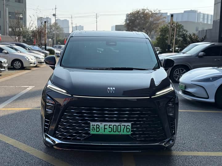 Фото 2 - Buick GL8 Hybrid