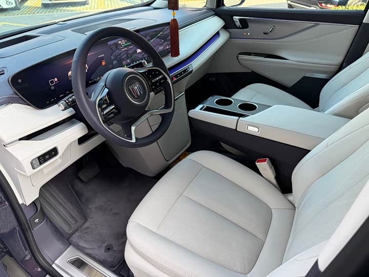 Фото 4 - Buick GL8 Hybrid