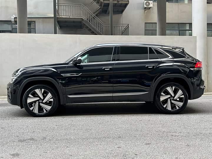 Фото 3 - Volkswagen Teramont X