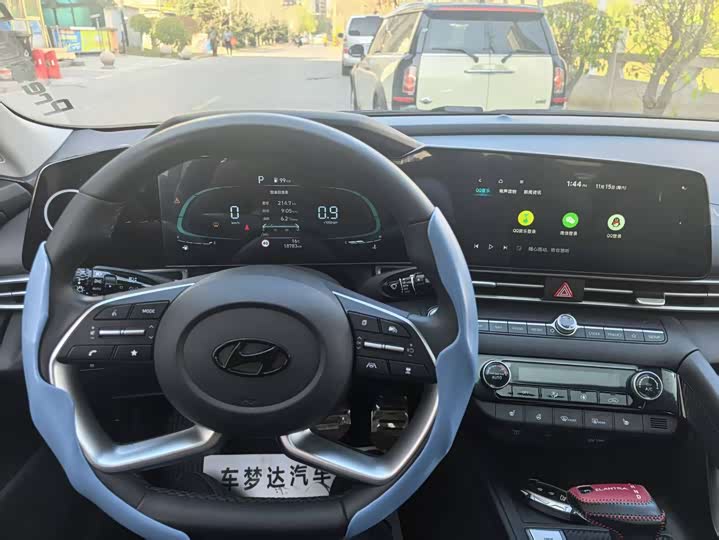 Фото 5 - Hyundai Elantra N line