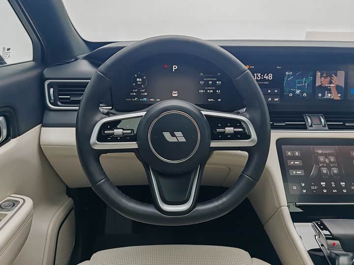 Фото 17 - LiXiang One