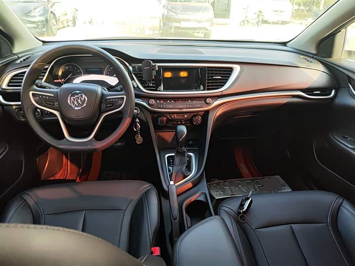 Фото 10 - Buick Excelle GT
